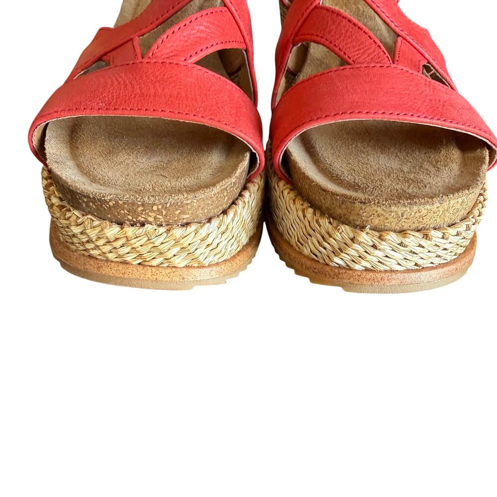 Sofft Devyn Women's Red Leather Strappy Wedge Sandals Comfort Shoes - Size 6.5 - Picture 5 of 10